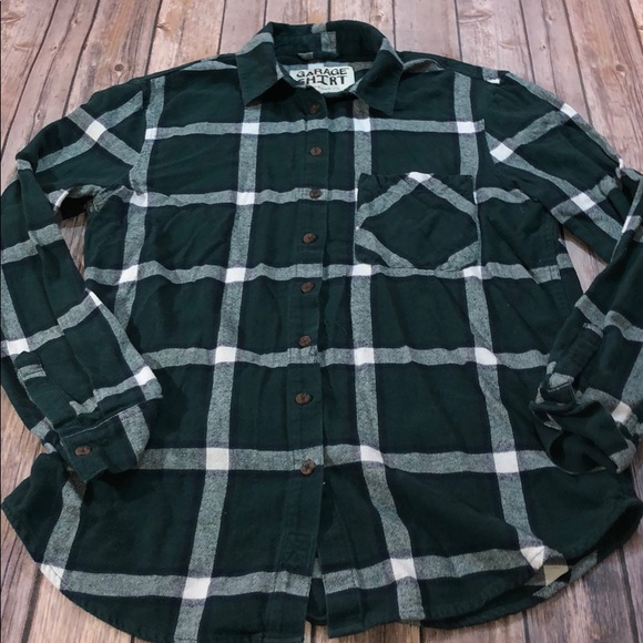 Garage Tops - Women’s Green Flannel
